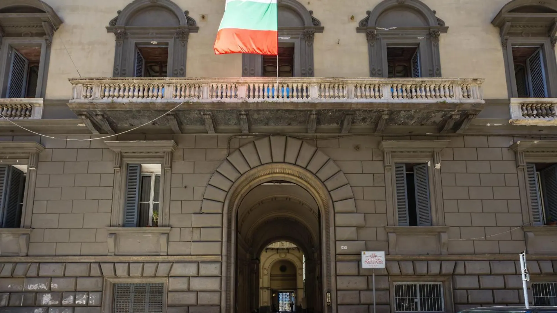 Blu Breeze On Seafront With Parking By Napoliapartments Italy