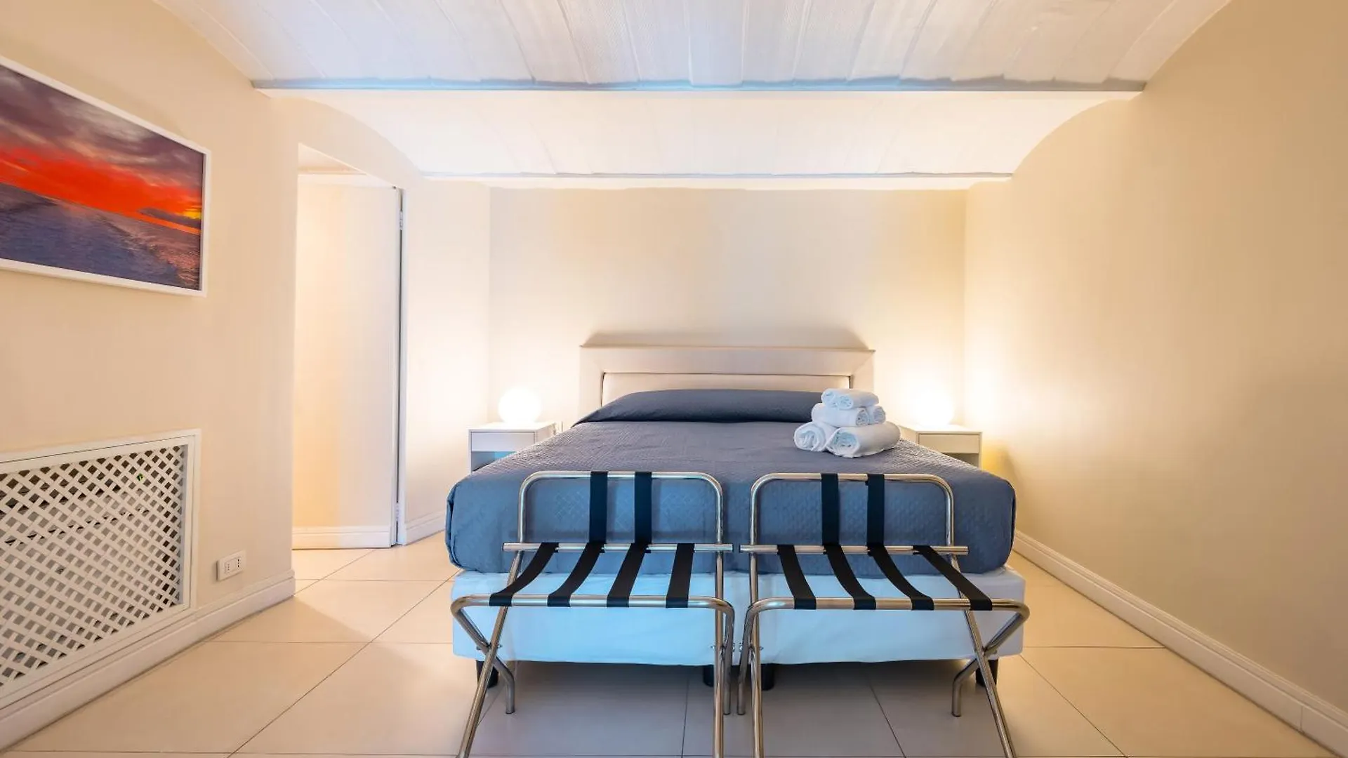 Blu Breeze On Seafront With Parking By Napoliapartments 0*, Naples Italy