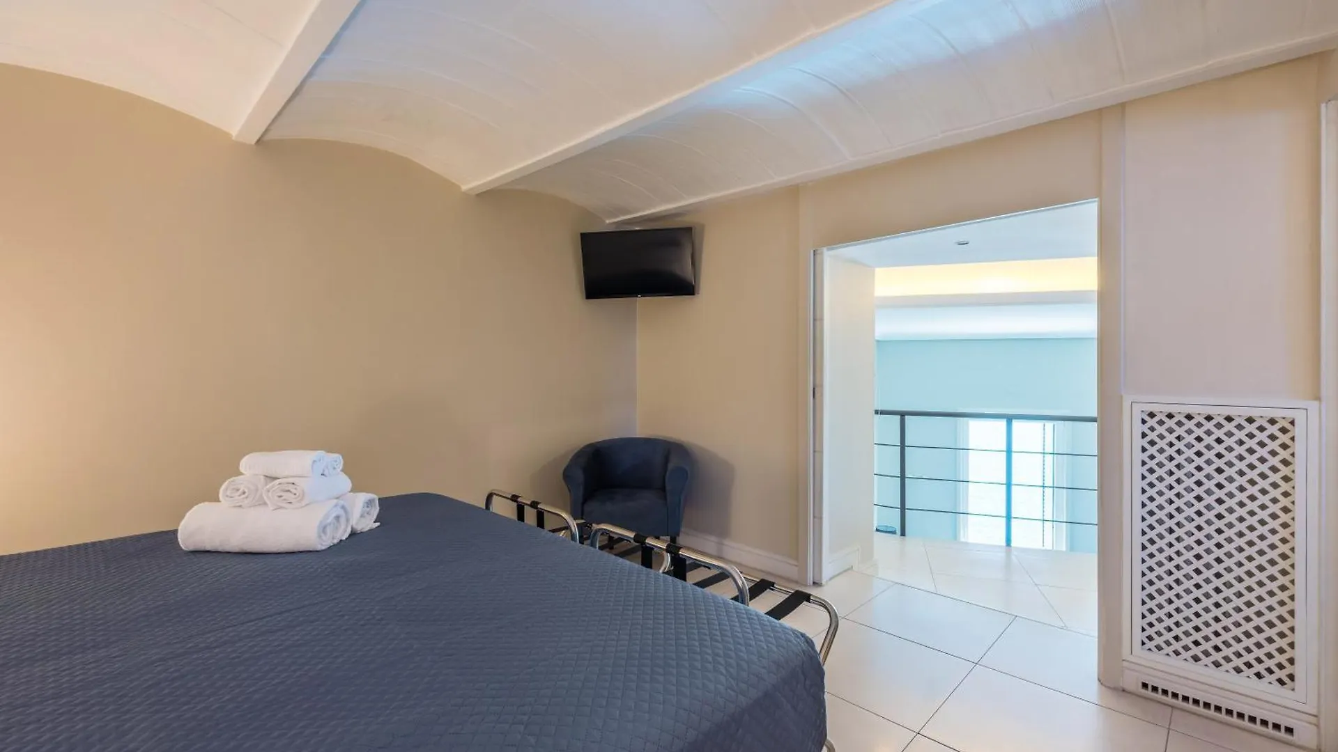 Blu Breeze On Seafront With Parking By Napoliapartments Naples